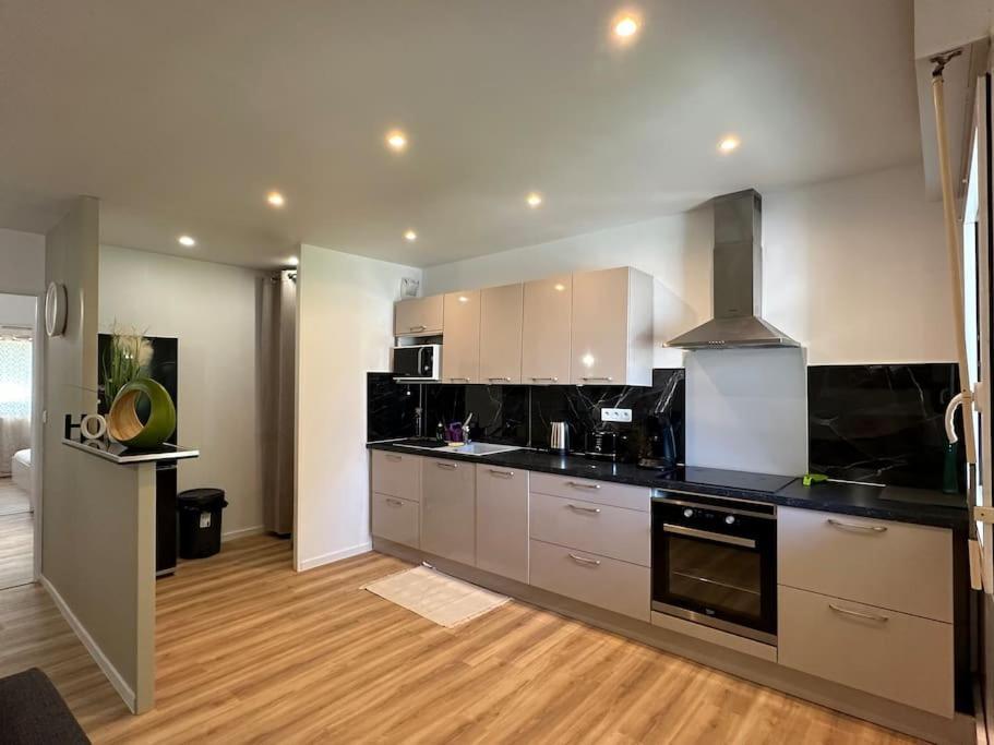 L Appartement Des Parcs Nantais แซ็ง-เตร์แบล็ง ภายนอก รูปภาพ